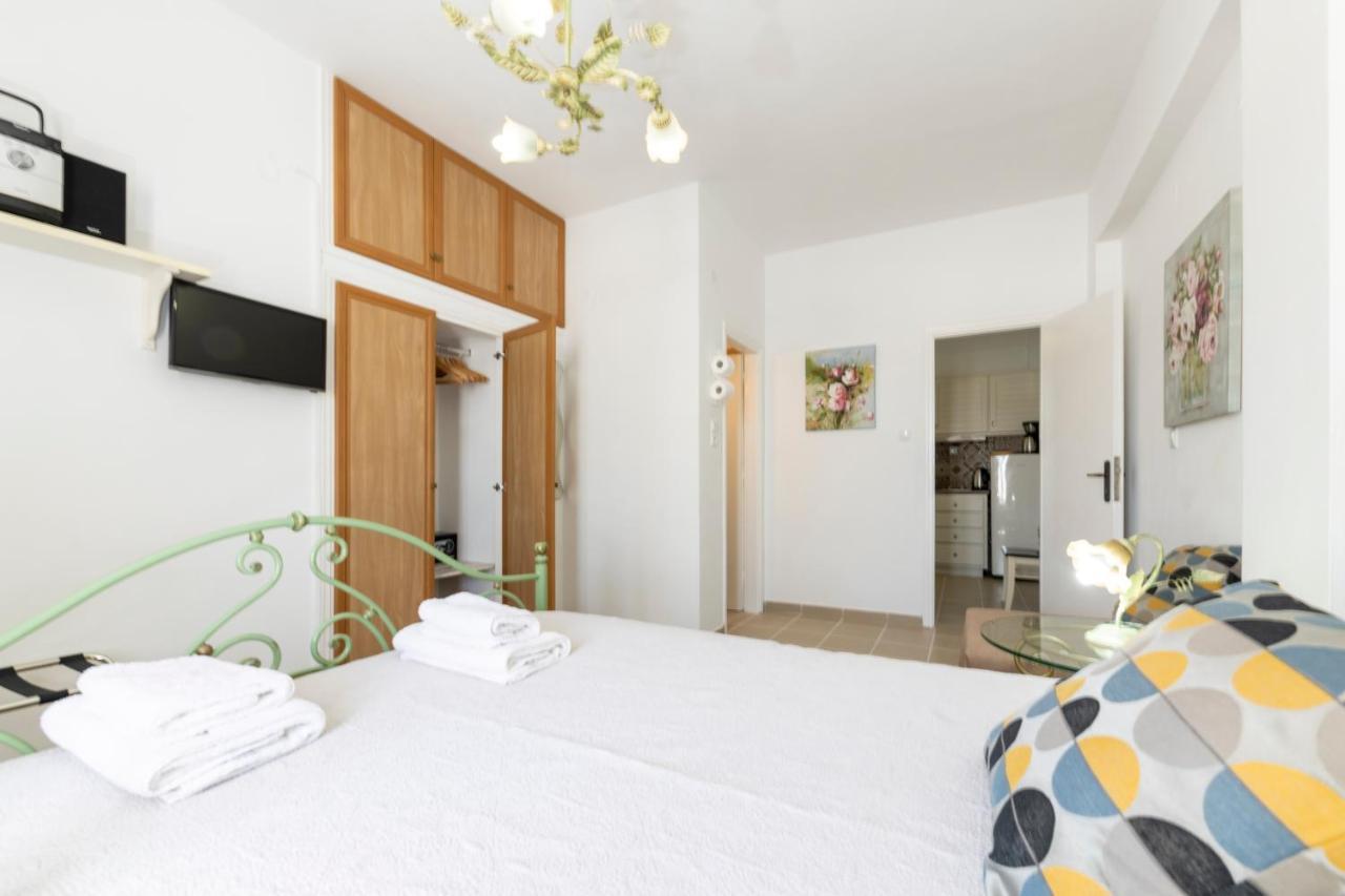 Pension Moschoula Platis Gialos  Экстерьер фото
